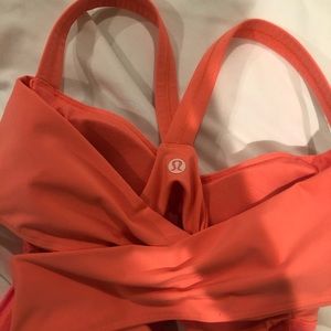 Lululemon tank top